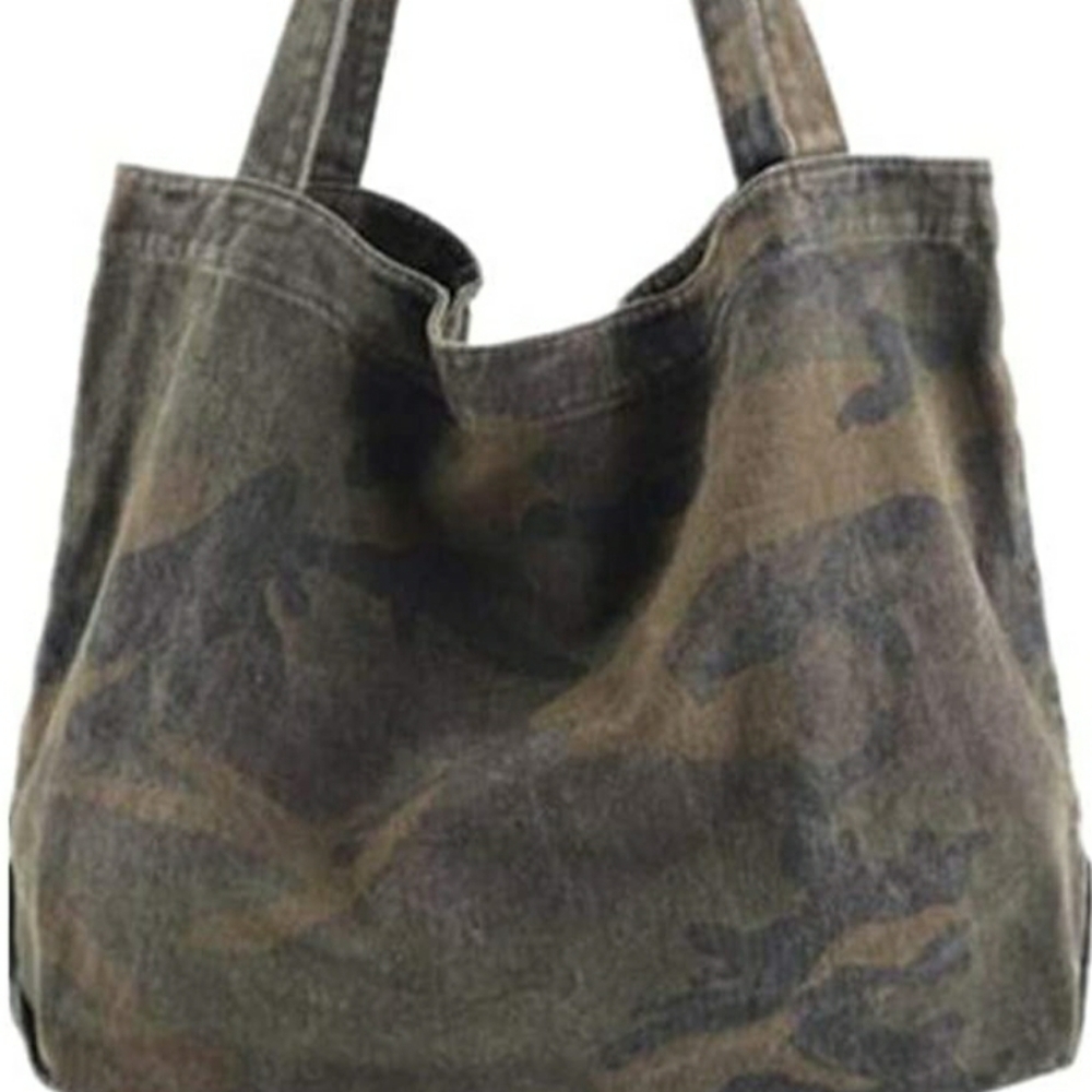 Nwot Camo camouflage canvas tote green brown black